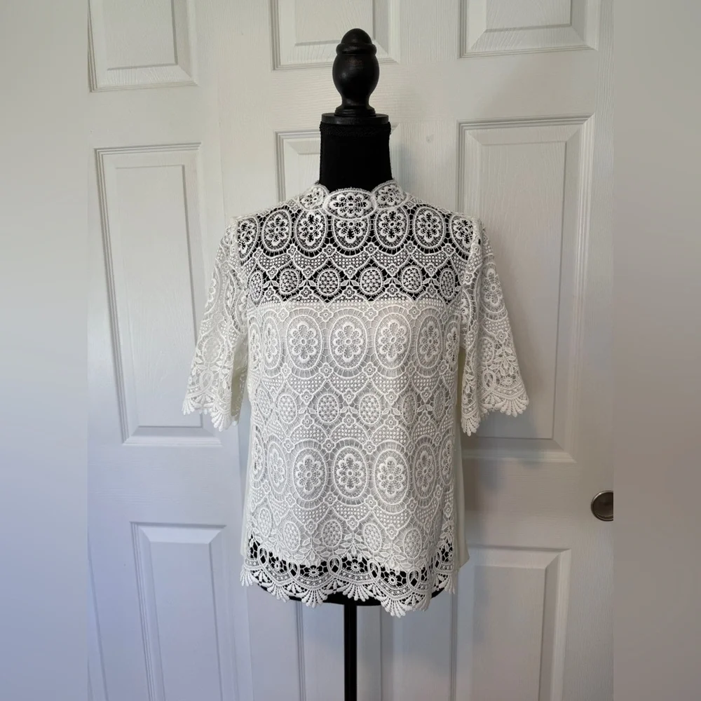 Elie Tahari Elegant White Lace Women's Top - Picture 2 of 11